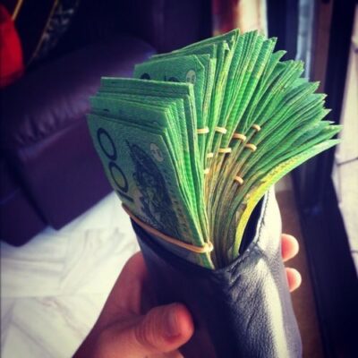 100 AUSTRALIAN DOLLARS photo review