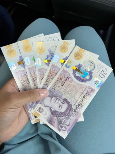 20 uk pound photo review