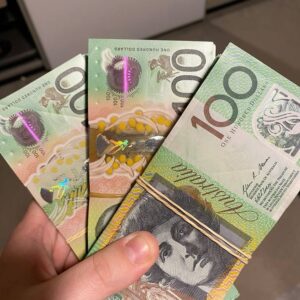 100 AUSTRALIAN DOLLARS