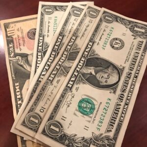 1 USD