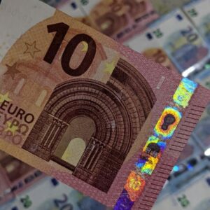 10 EURO