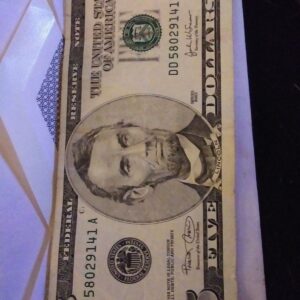 5 USD