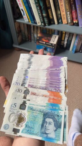 5 UK POUND photo review